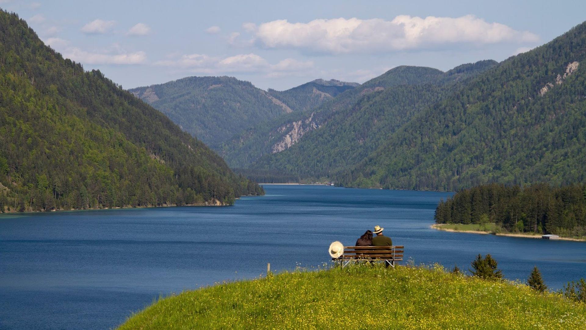 Spazierengehen am Weissensee