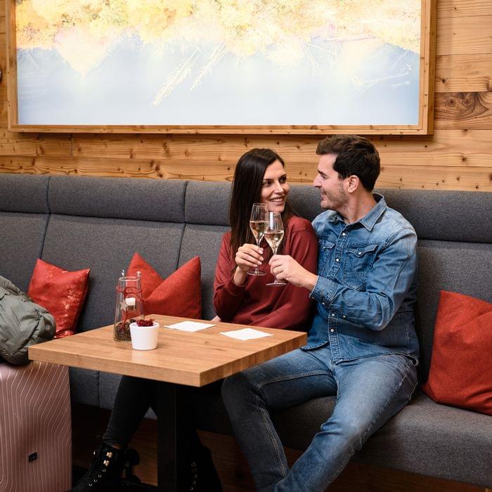 Paar im Lacus - Direktbuchungsvorteile