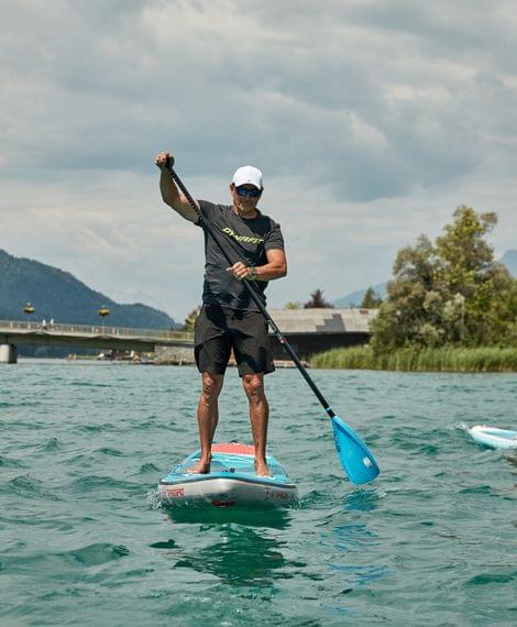 Stand Up Paddeln im Sommerurlaub in Österreich